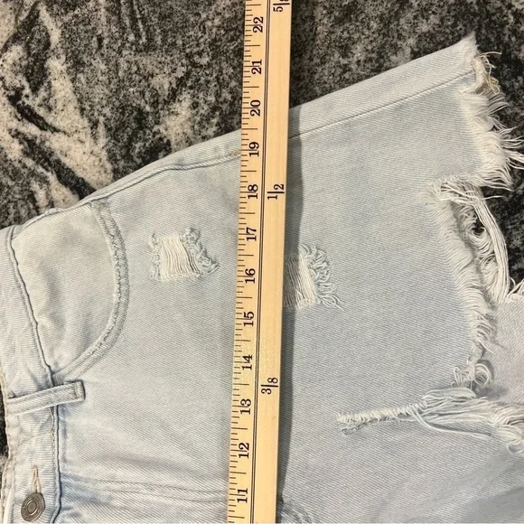 VERVET destroyed light wash high waisted shorts - Picture 10 of 11